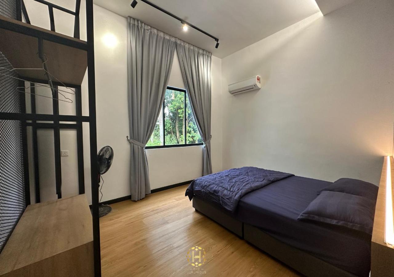 The Luxurious 27, Johor Bahru Βίλα Εξωτερικό φωτογραφία